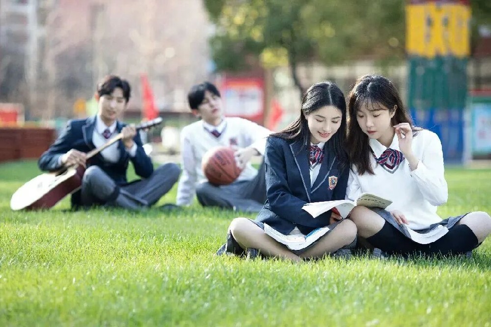 为什么学大数据软件开发专业要到武汉新华？